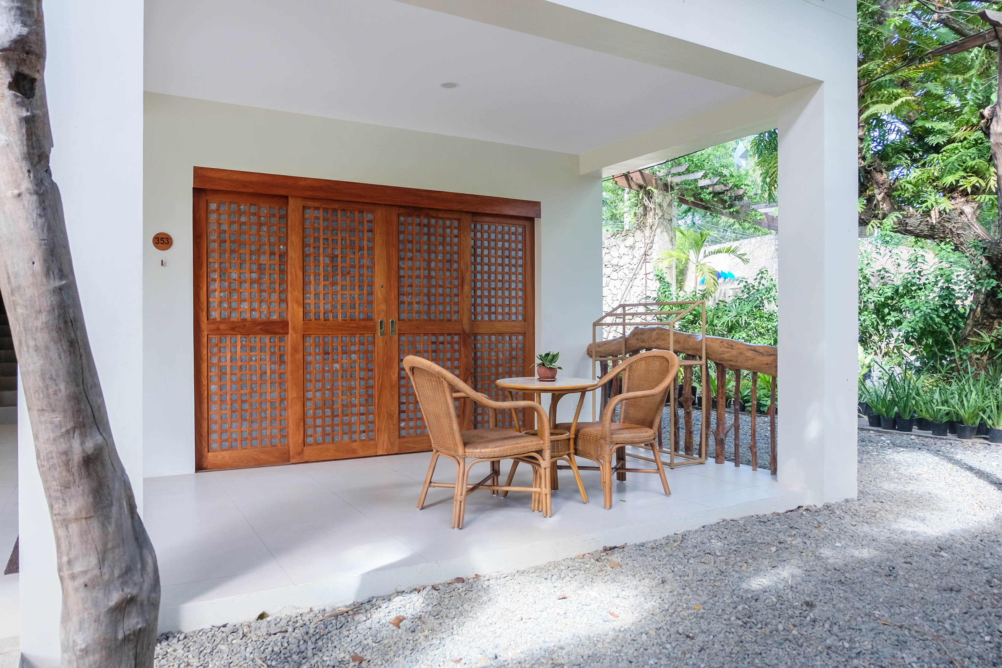 Maribago Bluewater Resort & Spa